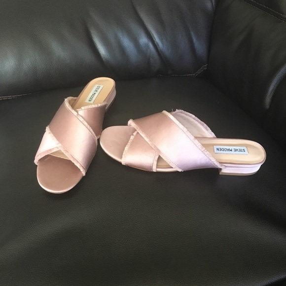 Steve Madden Slides - Picture 1 of 3